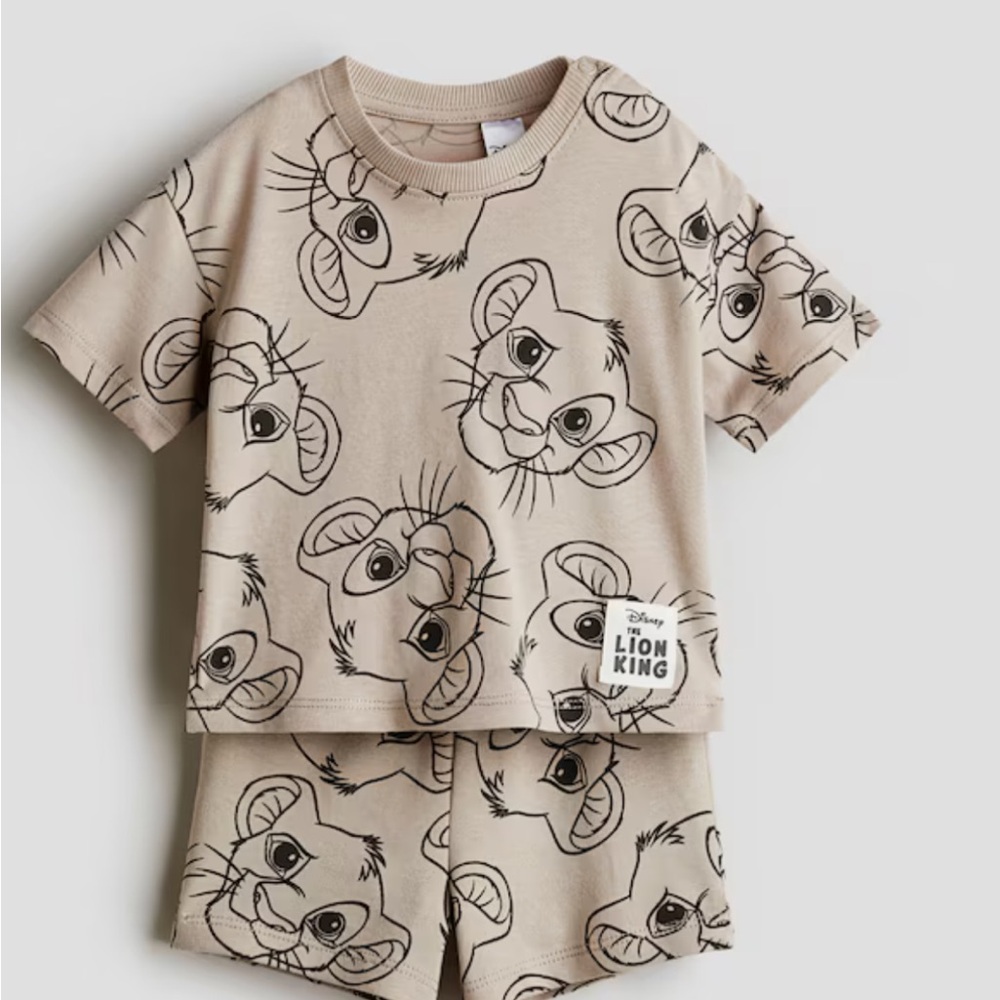 Disney Lion King Outfit